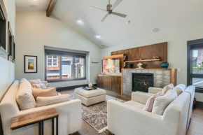 Elegant Mountain Getaway on Daly Ave! 135 home